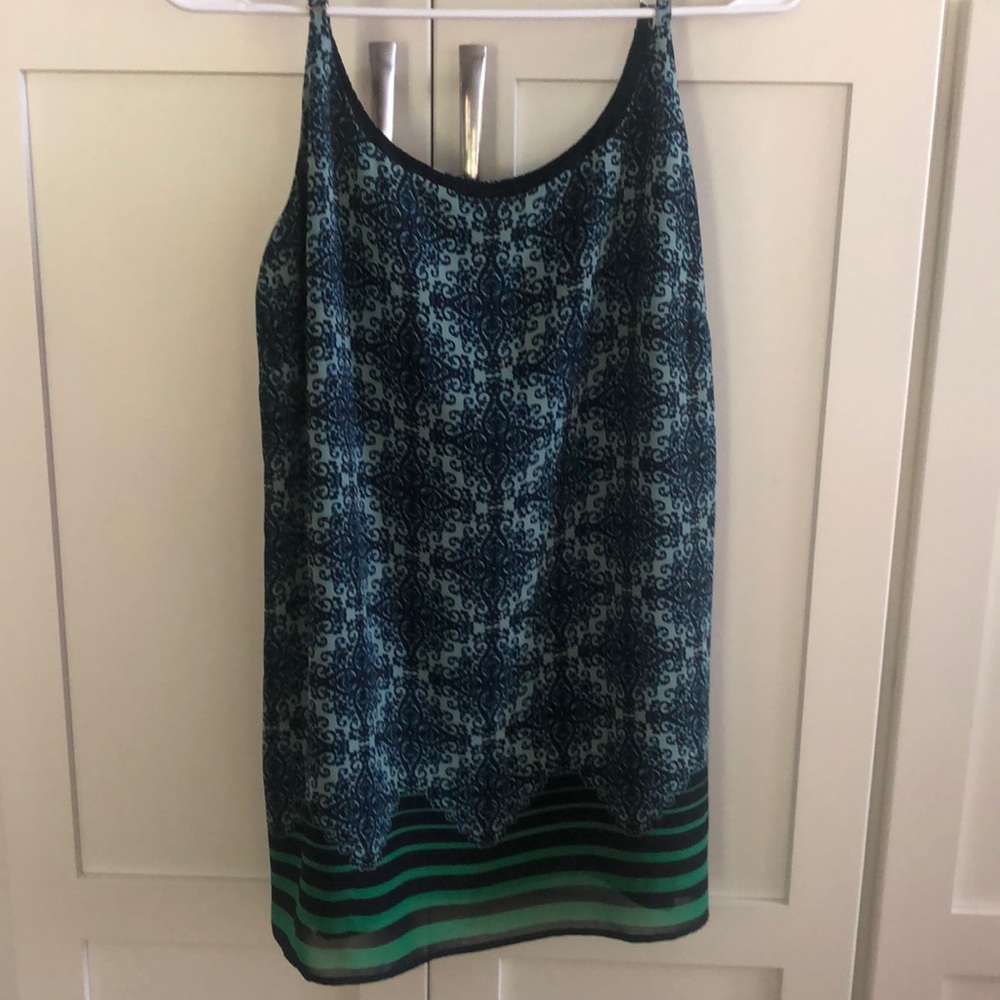 Beautiful Cabi top in perfect condition